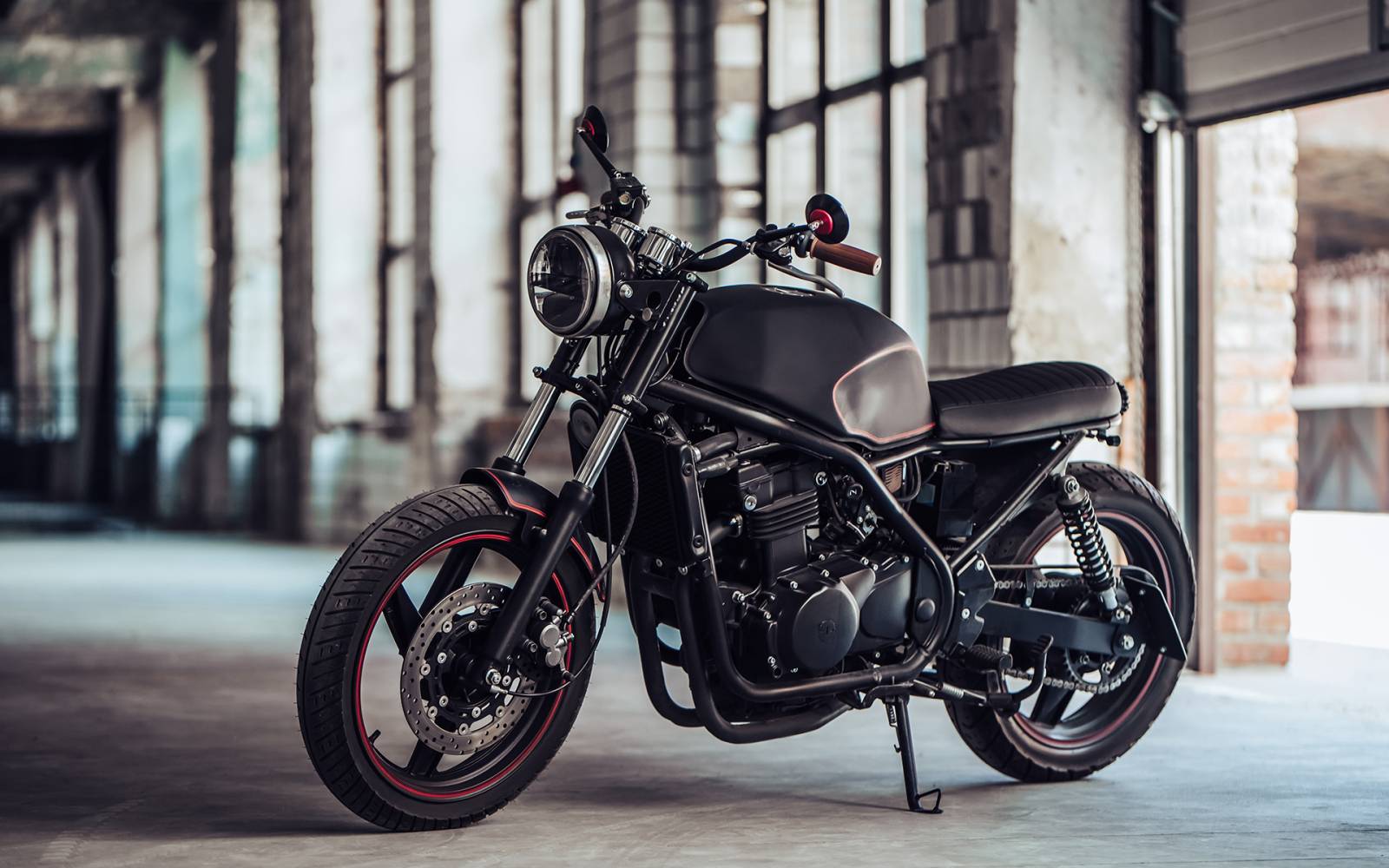 Faites appel à Moto Transfert pour tout remorquage de moto, scooter ou quad et trois roues