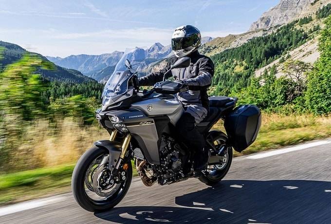 Bénéficiez d'un devis gratuit immédiat pour tout remorquage de Yamaha Tracer 9 GT à Aix-en-Provence